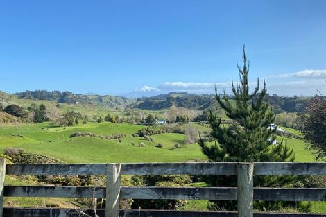 Photo of property in 372 Mataro Road, Onaero, Urenui, 4375