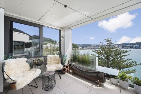 Photo of property in 10/318 Oriental Parade, Oriental Bay, Wellington, 6011