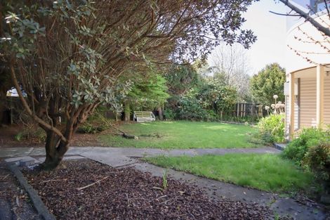 Photo of property in 67 Memorial Avenue, Ilam, Christchurch, 8053