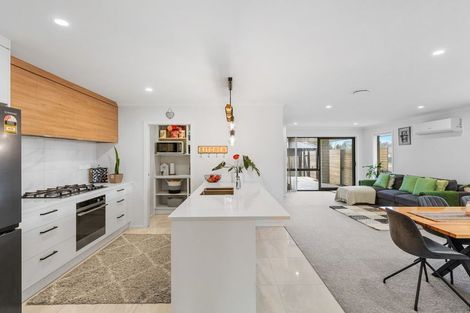 Photo of property in 14 Murray Ward Drive, Te Kauwhata, 3710