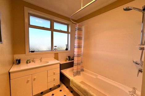 Photo of property in 17 Naish Street, Balclutha, 9230