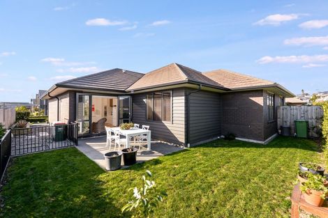 Photo of property in 6 Easby Way, Flagstaff, Hamilton, 3210