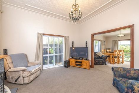 Photo of property in 102 Gonville Avenue, Gonville, Whanganui, 4501