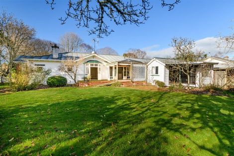 Photo of property in 18 Skerman Street, Marton, 4710