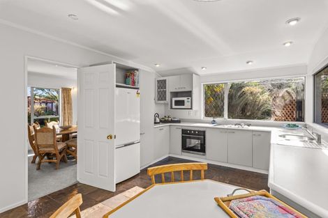 Photo of property in 10 Cedar Drive, Paraparaumu Beach, Paraparaumu, 5032