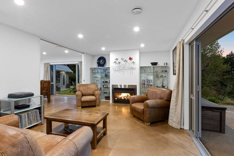 Photo of property in 464 Krippner Road, Puhoi, Silverdale, 0994