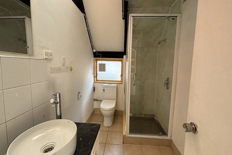 Photo of property in 7/118-122 Randwick Road, Moera, Lower Hutt, 5010