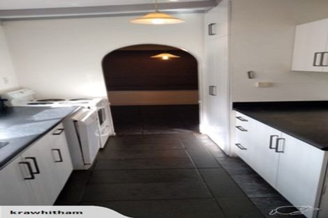 Photo of property in 39 Latham Street, Napier South, Napier, 4110