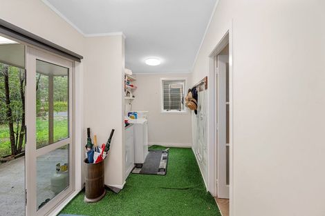 Photo of property in 8 Ronald Road, Lake Tarawera, Rotorua, 3076