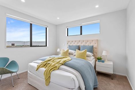 Photo of property in 44 Katikati Drive, Manurewa, Auckland, 2102