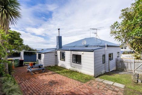 Photo of property in 5 Ventnor Street, Mornington, Dunedin, 9011