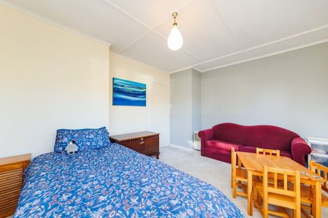 Photo of property in 2 Signal Street, Marton, 4710