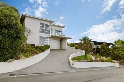 Photo of property in 4 Law Lane, Mount Pleasant, Christchurch, 8081