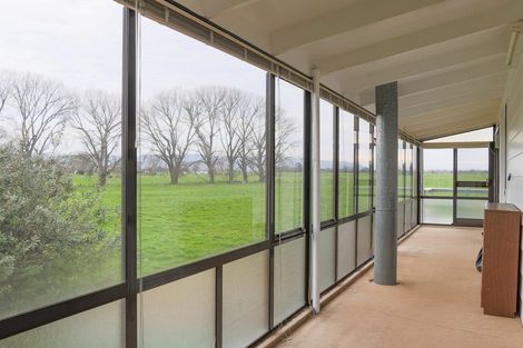 Photo of property in 18 Tawhara Place, Edgecumbe, 3120