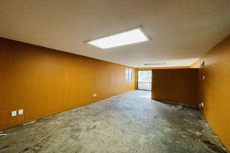 Photo of property in 30 Ferry Parade, Herald Island, Auckland, 0618