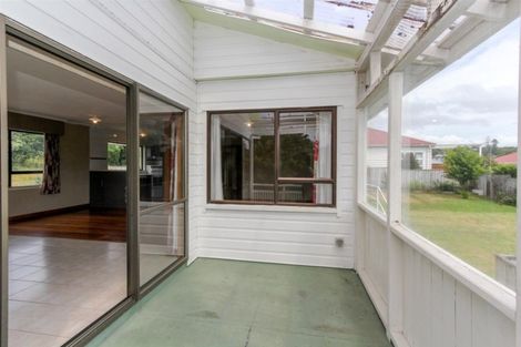 Photo of property in 74 Smart Road, Glen Avon, New Plymouth, 4312