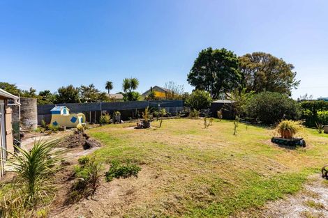 Photo of property in 6 Linley Crescent, Te Kopuru, 0391