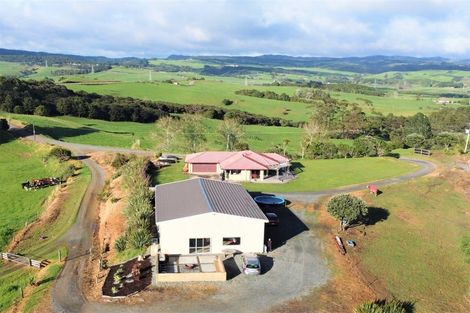 Photo of property in 120 North Camp Road, Waipu, 0582