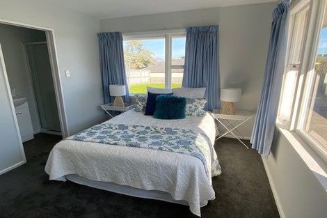 Photo of property in 74 Bickerton Street, Wainoni, Christchurch, 8061