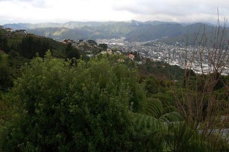 Photo of property in 16 Wilson Grove, Normandale, Lower Hutt, 5010