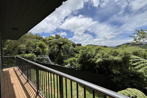 Photo of property in 3b Maldive Street, Khandallah, Wellington, 6035