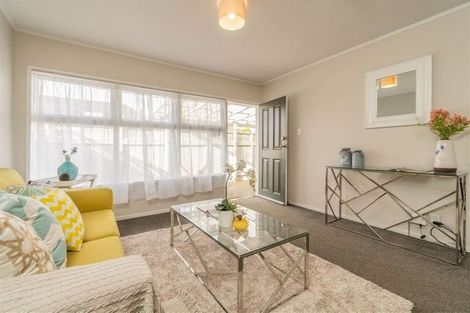 Photo of property in 4/188 Captain Springs Road, Onehunga, Auckland, 1061