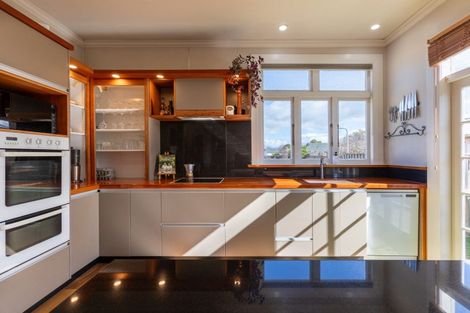 Photo of property in 46 Swinburn Street, Dannevirke, 4930