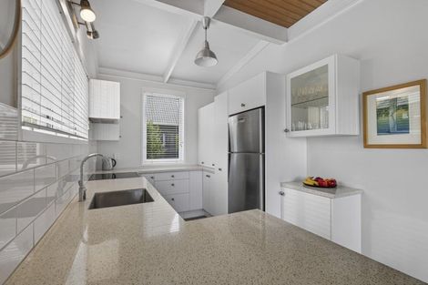 Photo of property in 87 Dorset Avenue, Lynmouth, New Plymouth, 4310