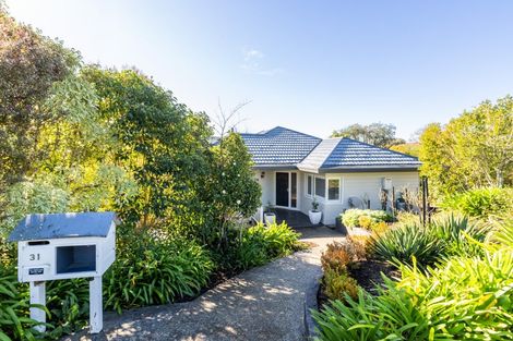 Photo of property in 31 Busby Hill, Havelock North, 4130