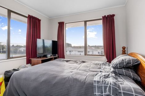 Photo of property in 21 Walcot Street, Bromley, Christchurch, 8062