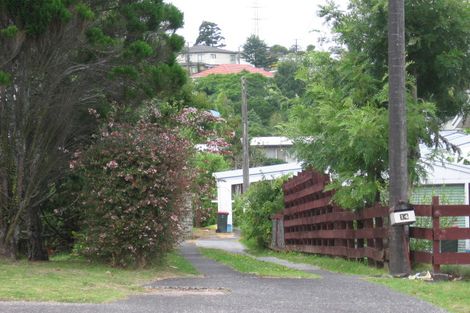 Photo of property in 14 Boundary Road, Blockhouse Bay, Auckland, 0600