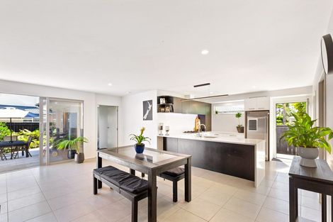 Photo of property in 46 Doment Crescent, Orewa, 0931