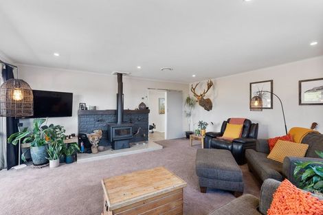Photo of property in 51 Toru Road, Paraparaumu Beach, Paraparaumu, 5032
