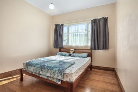 Photo of property in 18 Dunstan Street, Otaki, 5512