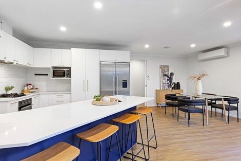 Photo of property in 221 Weston Road, St Albans, Christchurch, 8052