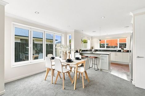 Photo of property in 77e Yaldhurst Road, Sockburn, Christchurch, 8042