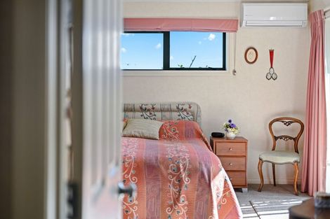 Photo of property in 22 Portobello Way, Huntington, Hamilton, 3210