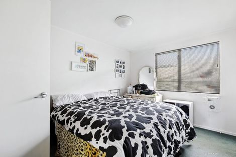 Photo of property in 12/3 Kelvin Grove, Te Aro, Wellington, 6011