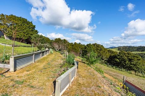 Photo of property in 362e Whananaki North Road, Opuawhanga, Hikurangi, 0181