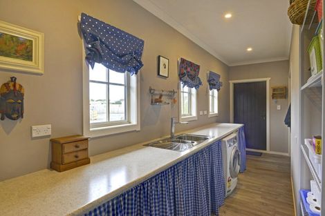 Photo of property in 112b Kent Street, Carterton, 5713