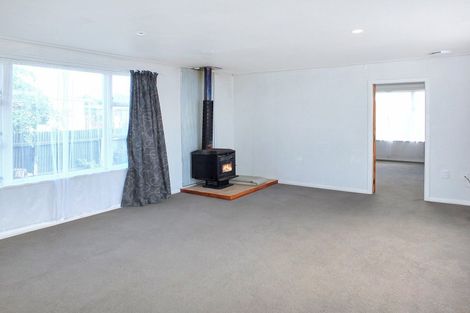 Photo of property in 23 Pratt Avenue, Foxton Beach, Foxton, 4815