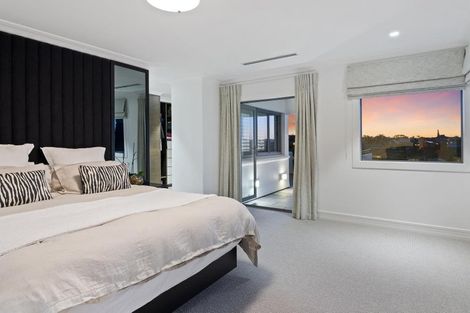 Photo of property in 1 Arthur Crescent, Hauraki, Auckland, 0622