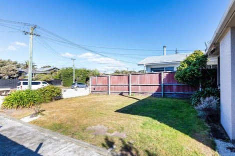 Photo of property in 14 Mountbatten Street, New Brighton, Christchurch, 8061