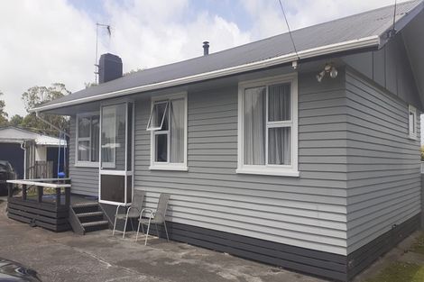 Photo of property in 13 Flower Street, Bulls, 4818