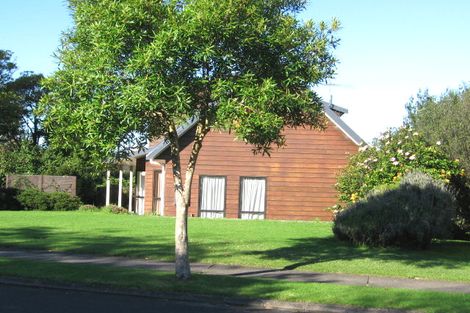 Photo of property in 4 Thurston Place, Bucklands Beach, Auckland, 2012