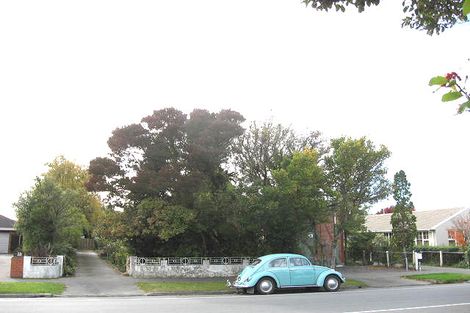 Photo of property in 82 Memorial Avenue, Ilam, Christchurch, 8053