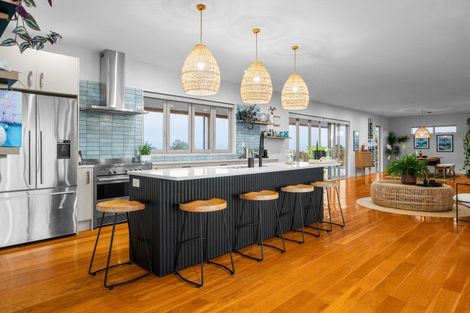 Photo of property in 99 Cowes Bay Road, Waiheke Island, 1971