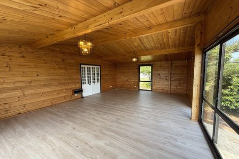 Photo of property in 6 Bronzewing Terrace, Unsworth Heights, Auckland, 0632