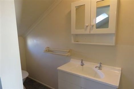 Photo of property in 2/7 Division Street, Riccarton, Christchurch, 8041