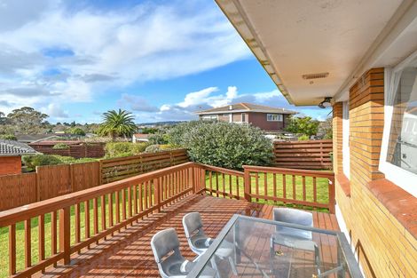 Photo of property in 78 Ray Small Drive, Pahurehure, Papakura, 2113